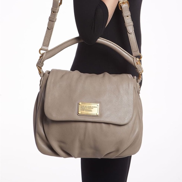 Marc Jacobs Classic Q Lil Ukita Crossbody - Picture 2 of 8